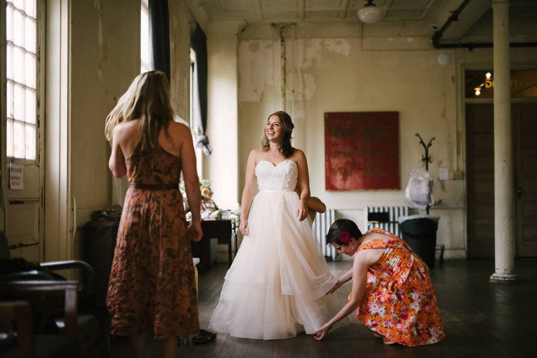 Sweet & Fun Wedding Moments You'll Want Your Photographer To Capture - DWP  Insider
